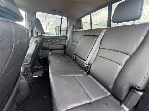 Certified 2023 Honda Ridgeline RTL image 12