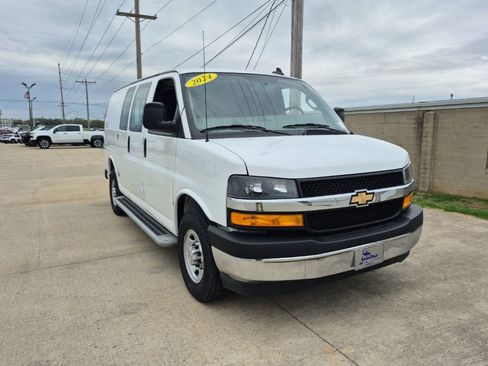 Certified 2024 Chevrolet Express 2500 w/ Driver Convenience Package RWD image 1