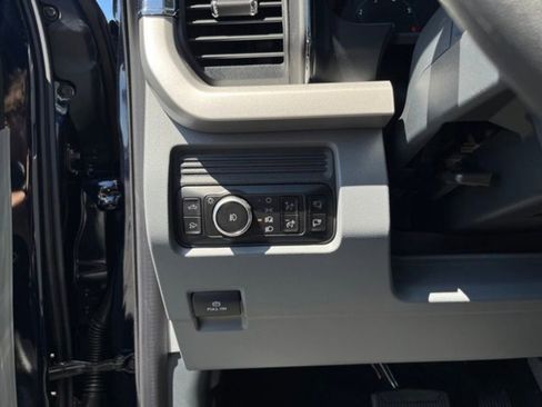 New 2025 Ford F350 XLT w/ Black Appearance Package image 18