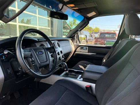Used 2017 Ford Expedition EL XLT AWD/4WD image 20