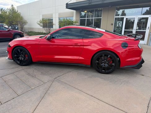 Used 2020 Ford Mustang Premium RWD image 9