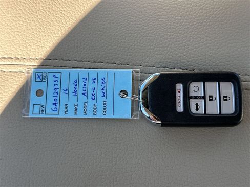 Used 2016 Honda Accord EX-L image 23