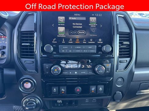 Used 2021 Nissan Titan PRO-4X w/ Pro-4x Convenience Package image 8