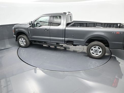 New 2026 Ford F250 XLT image 41