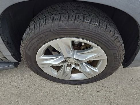 Used 2015 Toyota Highlander Limited FWD image 4