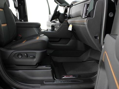 New 2026 GMC Sierra 1500 AT4 AWD/4WD image 26