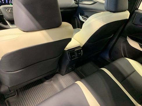 Used 2022 Lexus NX 350h AWD image 31