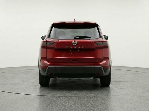 Used 2025 Nissan Rogue SV FWD image 7