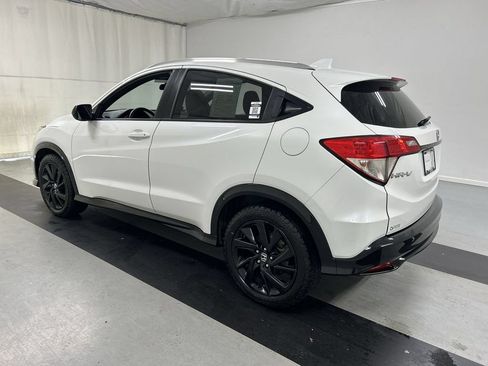 Used 2021 Honda HR-V Sport image 7