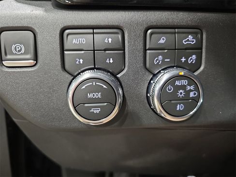 New 2026 GMC Sierra 1500 SLT w/ SLT Premium Plus Package image 26