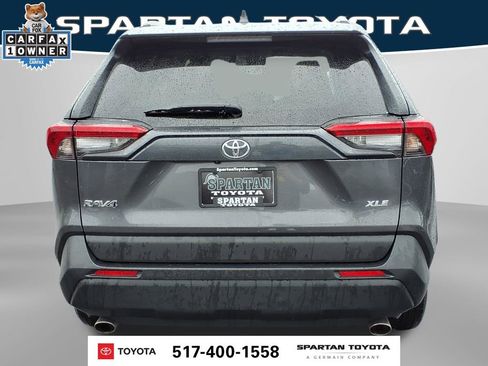 Used 2024 Toyota RAV4 XLE FWD image 8