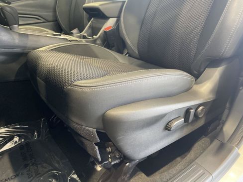 Certified 2023 Subaru Forester Premium AWD/4WD image 16