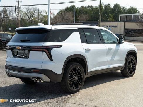 New 2026 Chevrolet Traverse LT FWD image 6