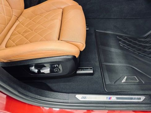 Used 2023 BMW X6 xDrive40i w/ Executive Package image 10