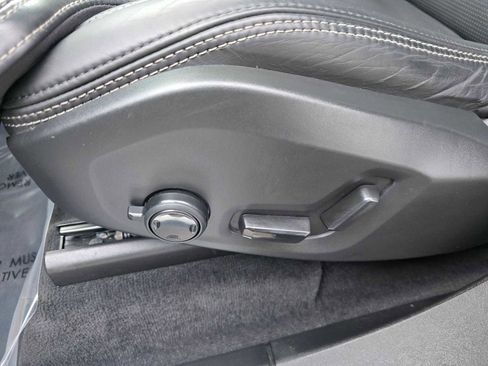Certified 2023 Volvo XC90 T8 Ultimate w/ Protection Package Premier image 26