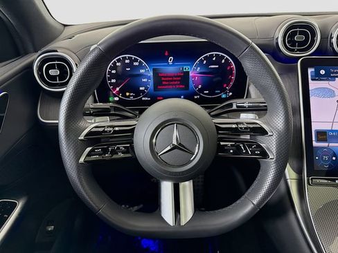 Used 2024 Mercedes-Benz GLC 300 4MATIC w/ AMG Line image 11