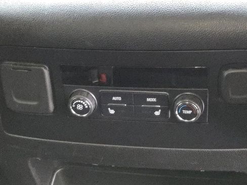 Used 2019 GMC Yukon XL Denali image 22