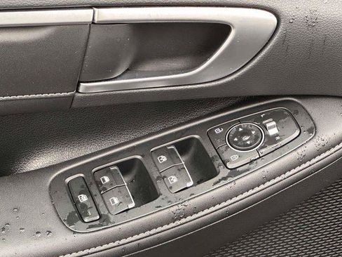 Used 2024 Hyundai Sonata Limited FWD image 12