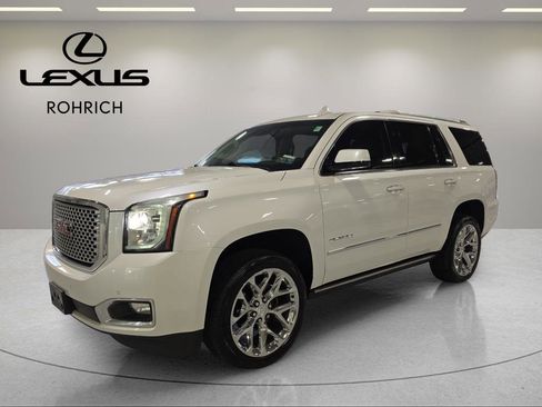 Used 2016 GMC Yukon Denali w/ Open Road Package image 1