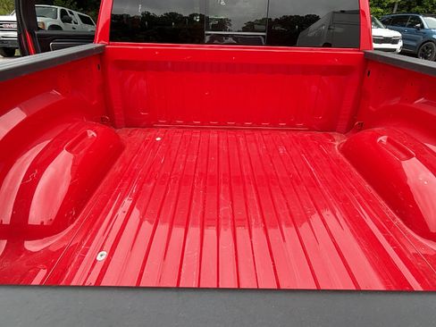 Used 2025 RAM 1500 Big Horn AWD/4WD image 13