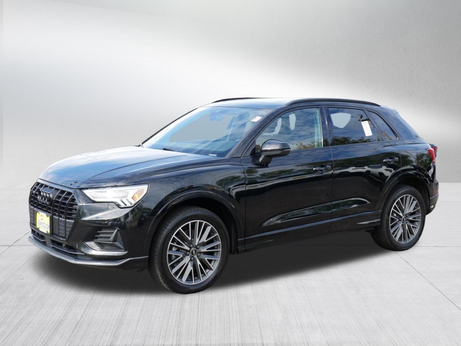 Used 2023 Audi Q3 2.0T Premium w/ Convenience Package AWD/4WD image 5