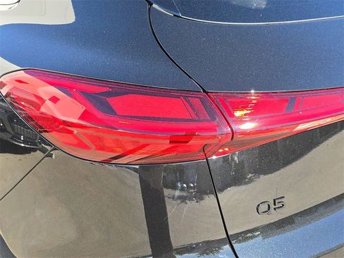 New 2025 Audi Q5 Prestige image 34