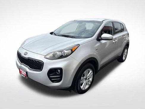 Used 2017 Kia Sportage LX AWD/4WD image 3
