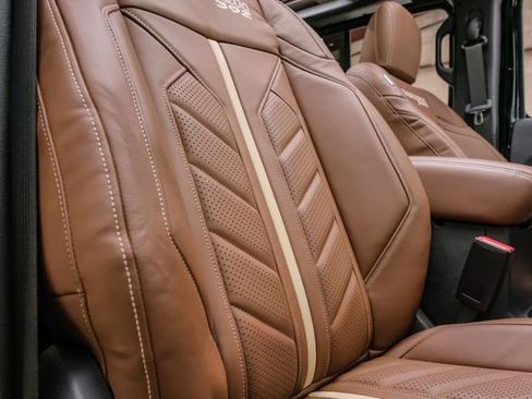 Used 2024 Jeep Wrangler Unlimited Rubicon 392 image 15