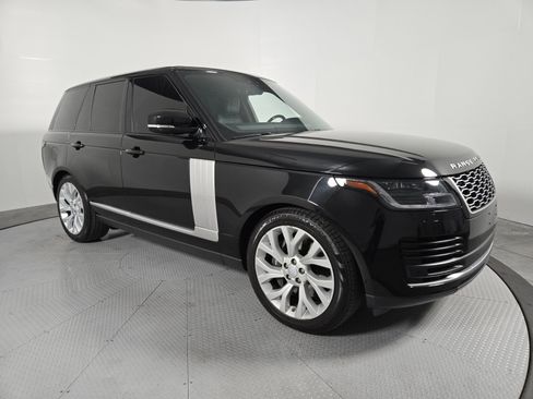 Used 2021 Land Rover Range Rover Westminster Edition image 3