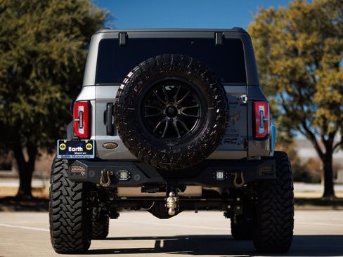 Used 2022 Ford Bronco Wildtrak image 14