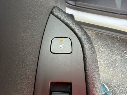 Used 2020 Chevrolet Blazer RS FWD image 18