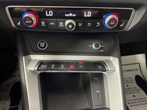 Used 2023 Audi Q3 2.0T Premium AWD/4WD image 16
