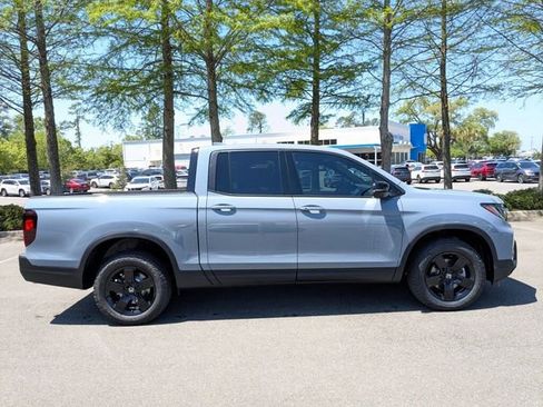 New 2026 Honda Ridgeline Black Edition image 6