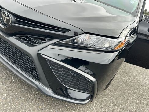 Used 2023 Toyota Camry SE FWD image 33