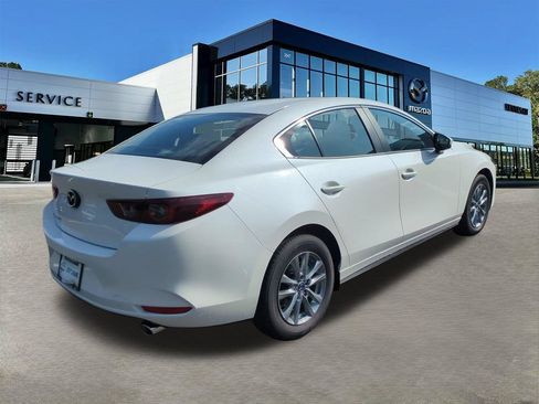 New 2026 MAZDA MAZDA3 s FWD image 4