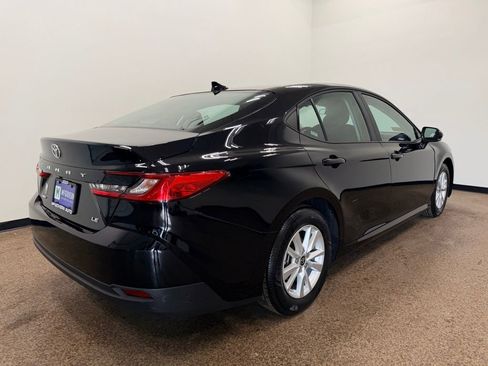 Used 2025 Toyota Camry LE FWD image 6