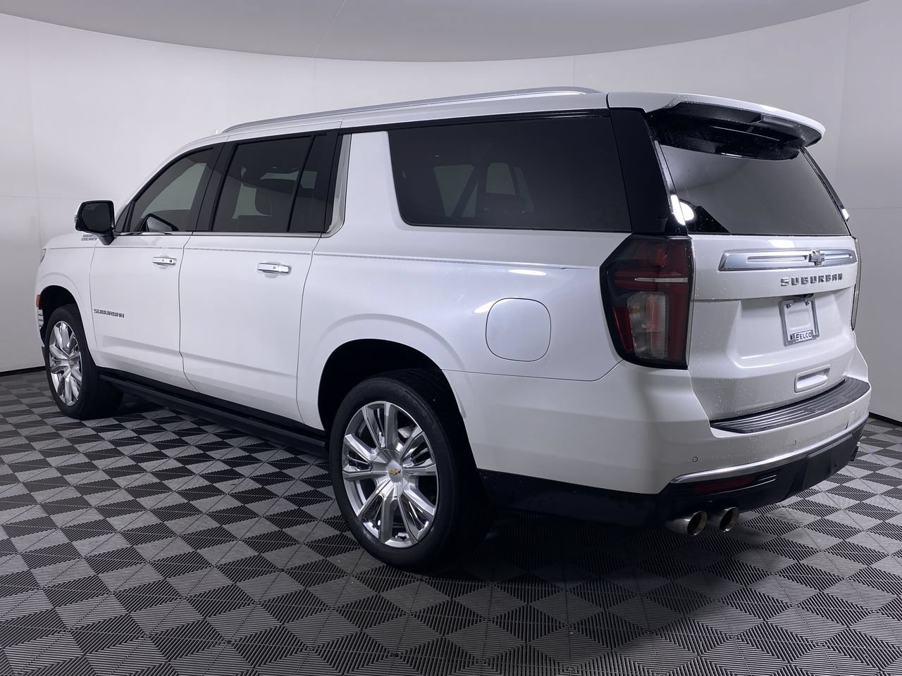 Certified 2021 Chevrolet Suburban High Country AWD/4WD image 19