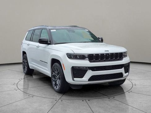 New 2026 Jeep Grand Cherokee L Summit AWD/4WD image 14