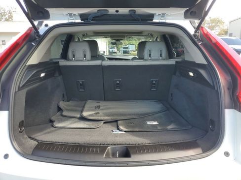 Used 2019 Cadillac XT4 Luxury image 25