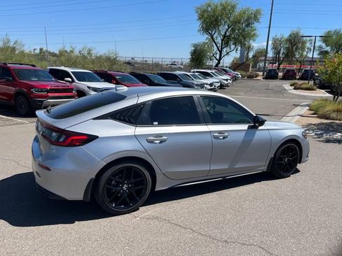 Used 2024 Honda Civic Sport image 5