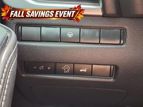 Used 2023 Nissan Rogue SV w/ SV Premium B Package FWD image 25