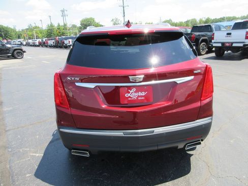 Used 2018 Cadillac XT5 Premium Luxury FWD image 7