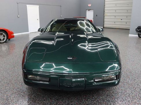Used 1995 Chevrolet Corvette Coupe RWD image 7
