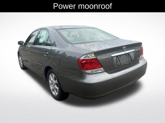 Used 2005 Toyota Camry LE FWD image 6