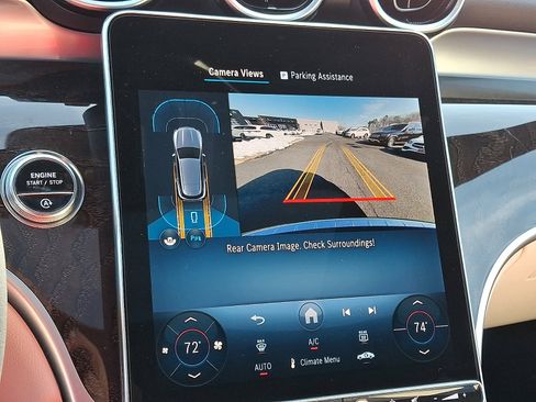 Used 2026 Mercedes-Benz GLC 300 4MATIC image 18