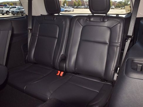 New 2026 Lincoln Aviator Reserve image 15