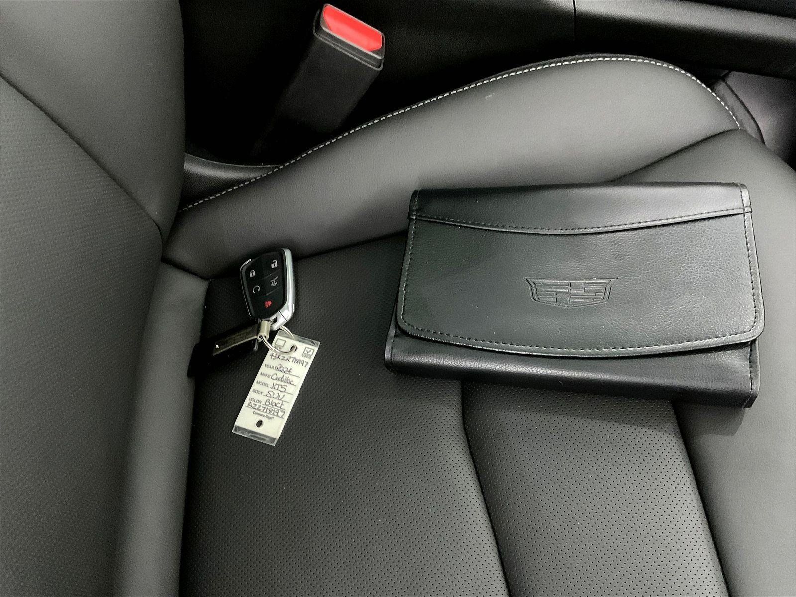 Certified 2024 Cadillac XT5 Premium Luxury FWD image 35