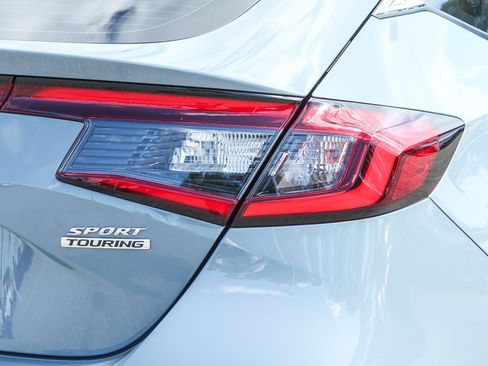 Used 2024 Honda Civic Sport Touring image 10