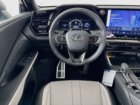 New 2026 Lexus TX 500h AWD w/ Technology Package image 19