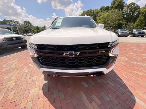 Used 2023 Chevrolet Suburban Z71 w/ Luxury Package AWD/4WD image 25
